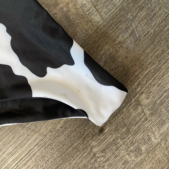 SHEIN scoop cow print swim set - Picture 2 of 3